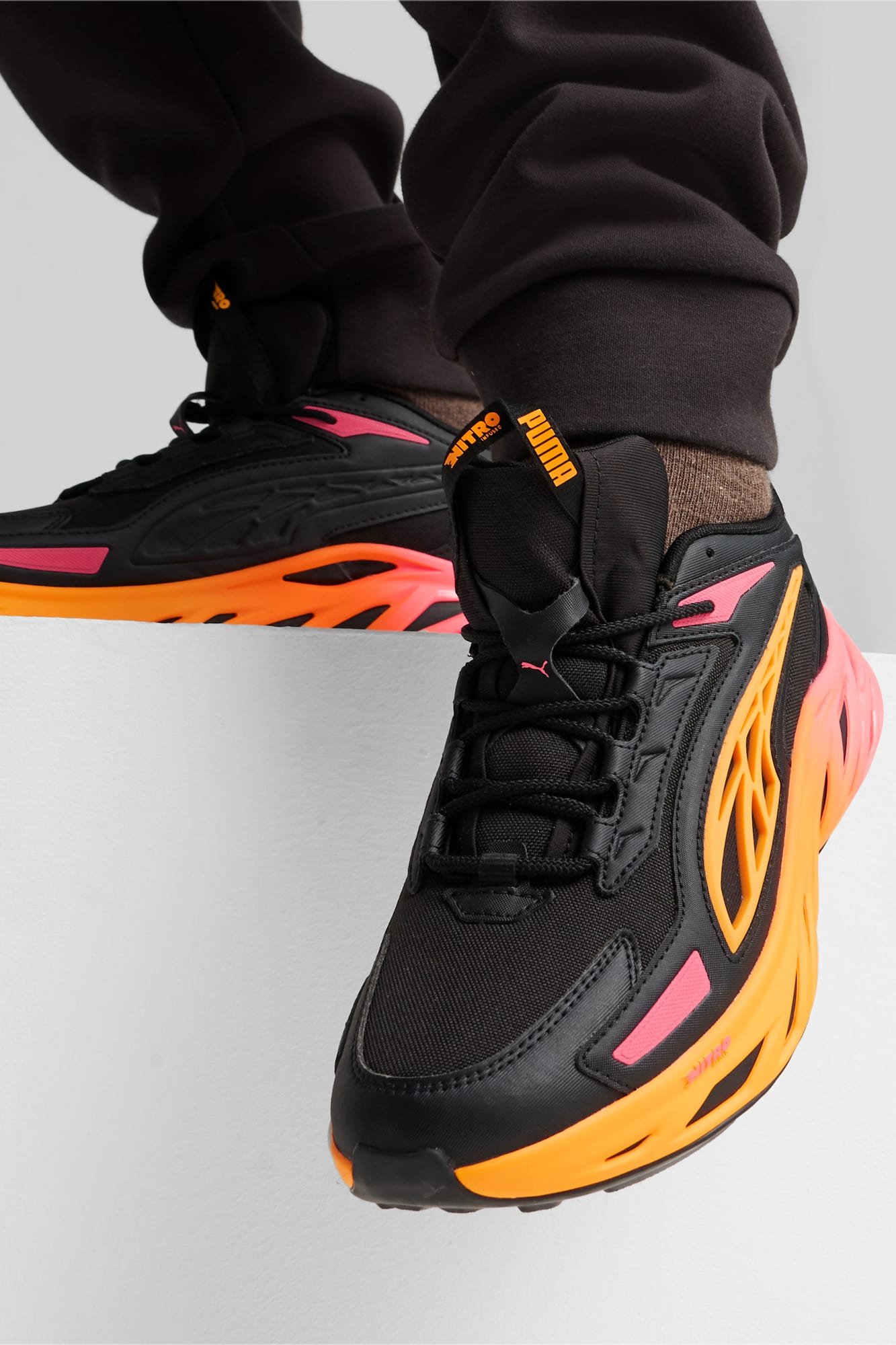 (image for) Intelligent Exotek NITRO™ Fire Glow Sneakers